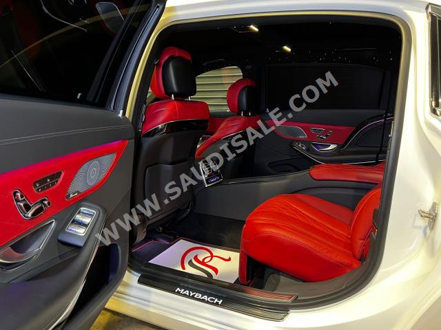 2018 Mercedes-Benz S 560 Maybach