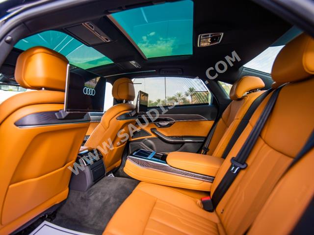 2023 اودي اي 8 ال