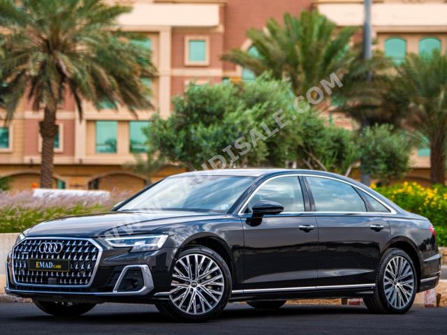 2023 اودي اي 8 ال