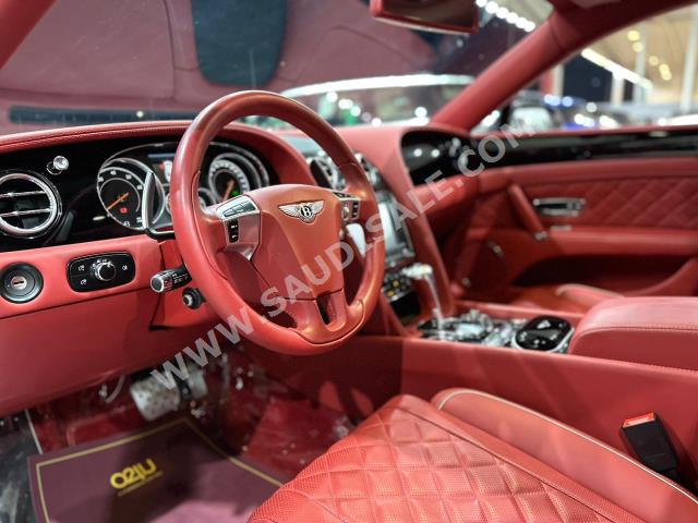 2017 Bentley Continental Flying Spur