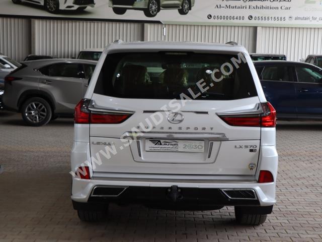 2021 Lexus LX 570 S
