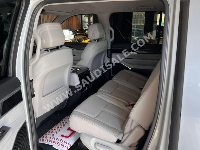 2022 جييب جراند شيروكي