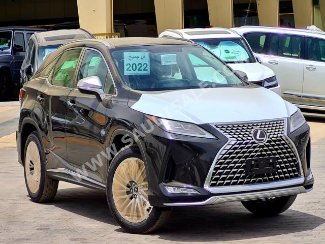 2022 لكزس أر إكس 350
