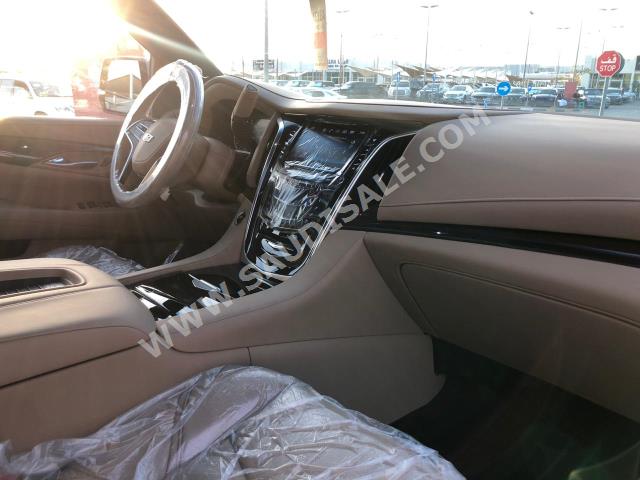 2019 Cadillac Escalade ESV