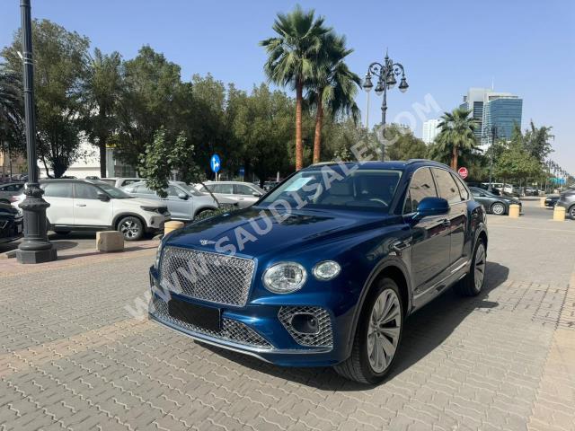 2021 بنتلي بنتايجا