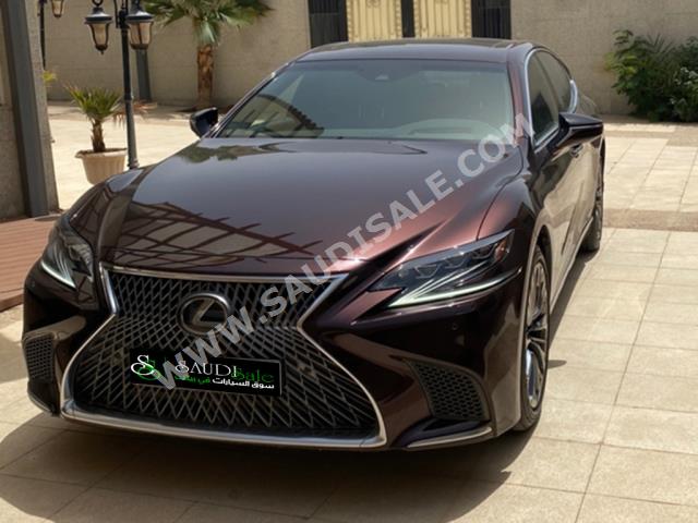2018 لكزس إل إس 350