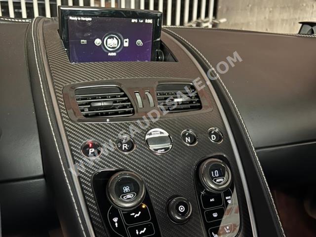 2013 استون مارتن فانكويش