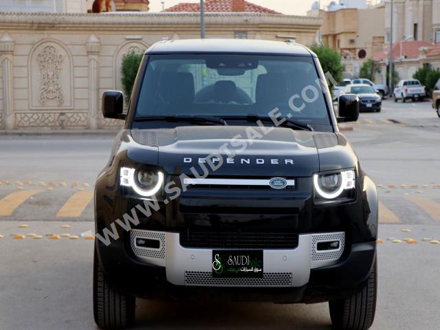 2023 لاند روفر ديفيندر اس اي