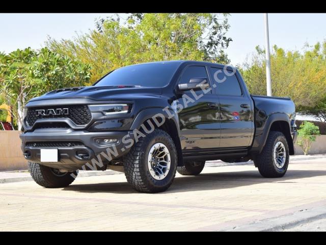 2022 دودج رام تي ار اكس
