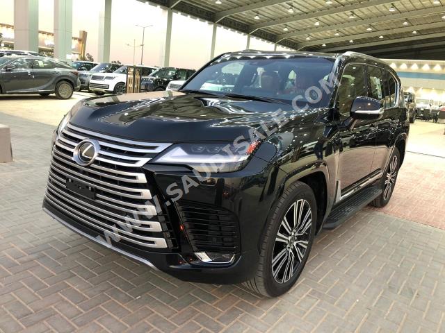 2023 لكزس إل إكس 600