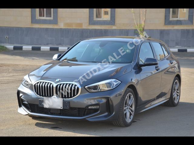 2021 بي ام دبليو الفئة الاولى 120 أي