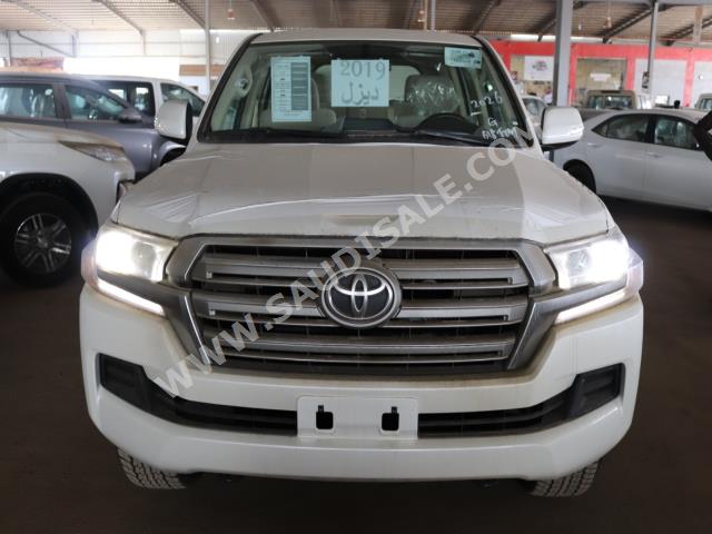 2019 Toyota Land Cruiser GXR