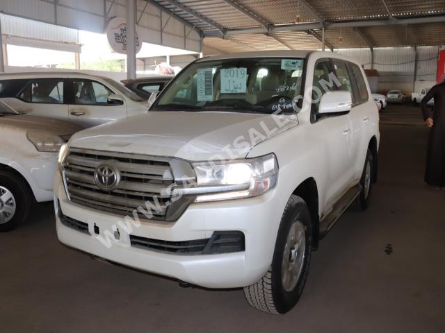 2019 Toyota Land Cruiser GXR