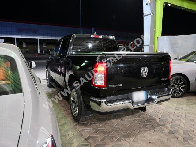 2021 دودج رام 1500 بيج هورن