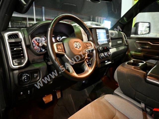 2021 دودج رام 1500 بيج هورن