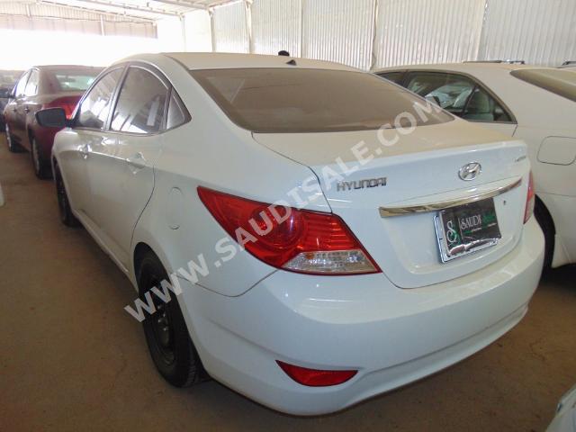 2013 Hyundai Accent