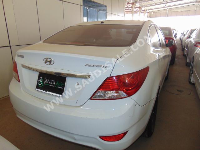 2013 Hyundai Accent