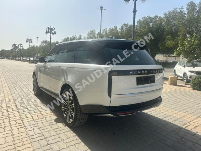 2023 لاند روفر رينج روفر اوتوبيوغرافي