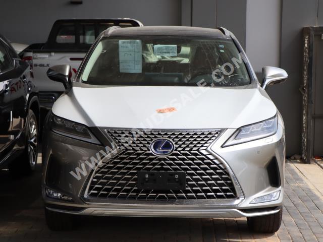 2022 لكزس أر إكس 450 هابرد