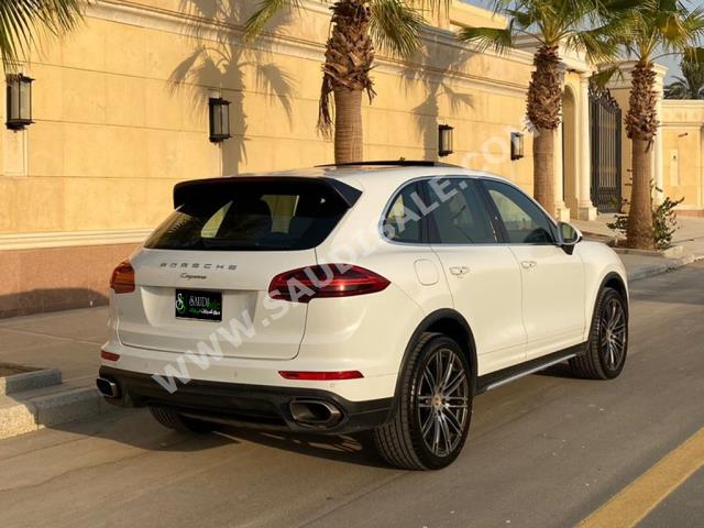 2016 بورش كايين