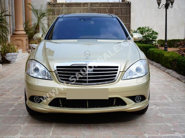 2008 مرسيدس - بنز إس 500 أي إم جي
