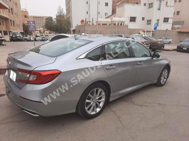 2021 هوندا اكورد