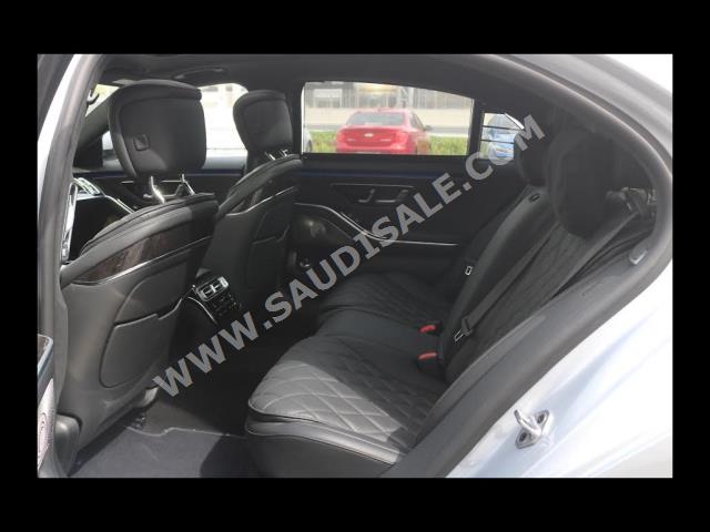 2022 مرسيدس - بنز إس 580