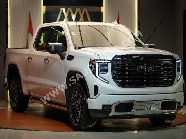 2022 جي ام سي سييرا دينالي