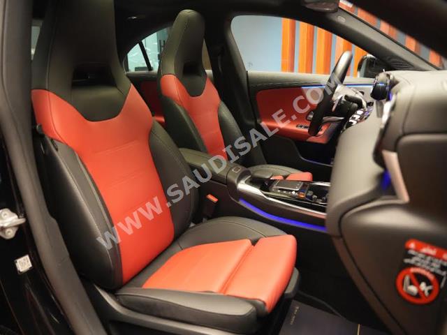 2021 مرسيدس - بنز سي إل أي 35 أي إم جي