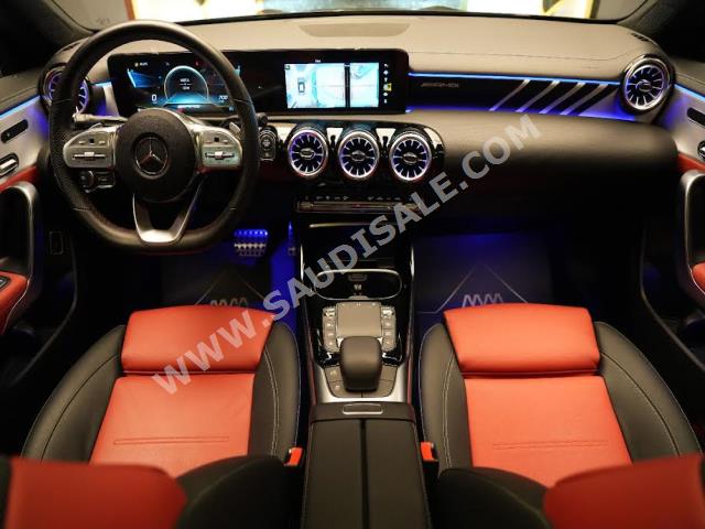 2021 مرسيدس - بنز سي إل أي 35 أي إم جي