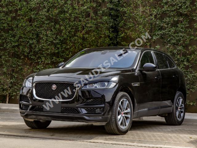 2019 جاكوار اف-بيس