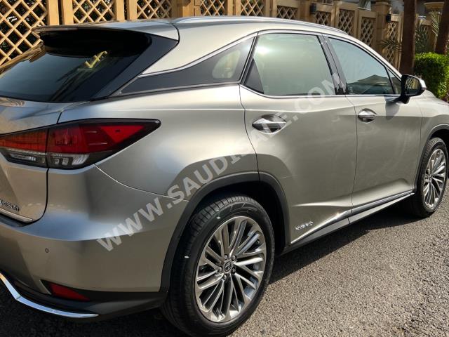 2022 Lexus RX 450H