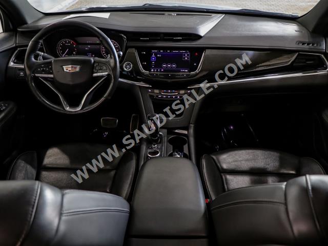 2020 كاديلاك اكس تي 6