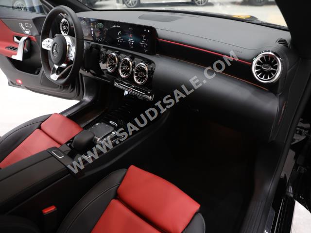 2023 مرسيدس - بنز سي إل أي 200 أي إم جي