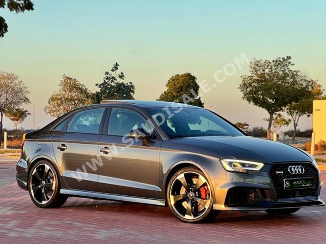 2018 اودي ار اس 3