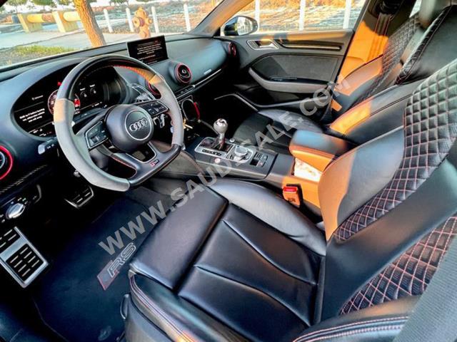 2018 اودي ار اس 3