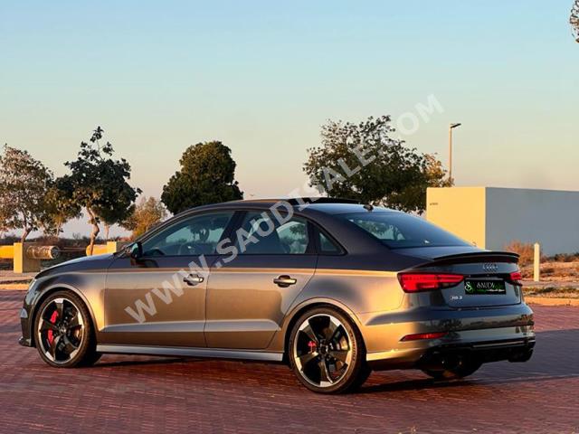 2018 اودي ار اس 3