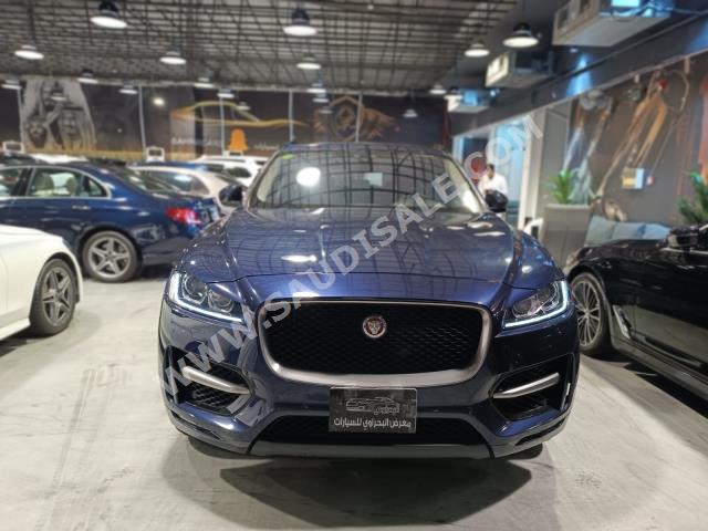 2018 جاكوار اف-بيس