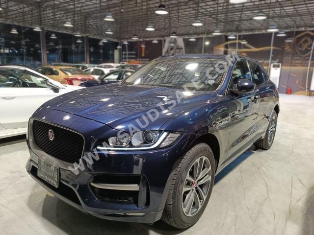 2018 جاكوار اف-بيس