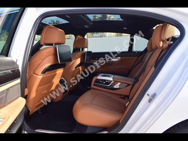 2019 بي ام دبليو الفئة السابعة 740 إل أي