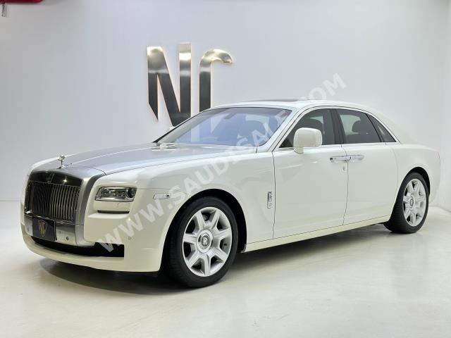 2010 رولز رويس قوست