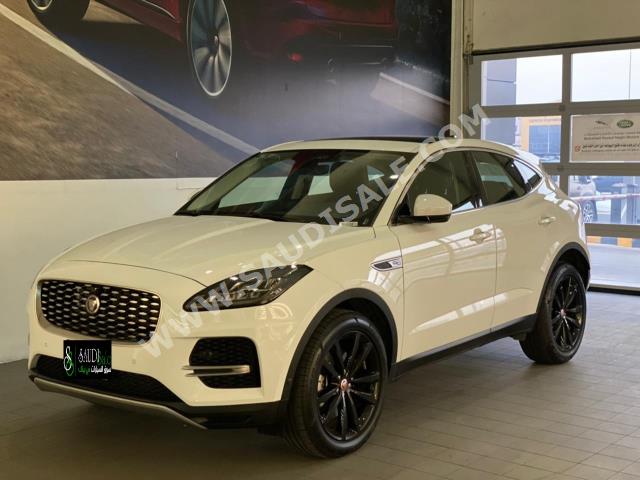 2021 جاكوار اي-بيس