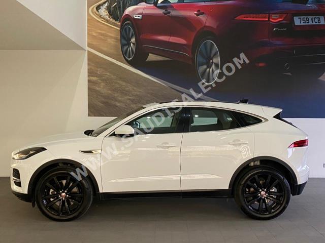 2021 جاكوار اي-بيس