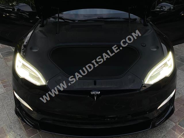 2021 تيسلا اس بليد