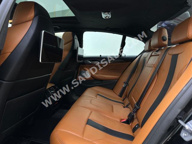 2018 بي ام دبليو الفئة ام إم 5 كومبيتيشن