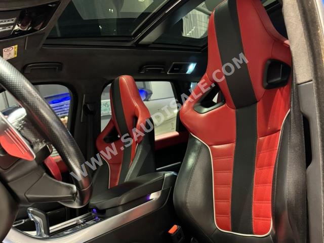 2016 لاند روفر رينج روفر سبورت اس في ار