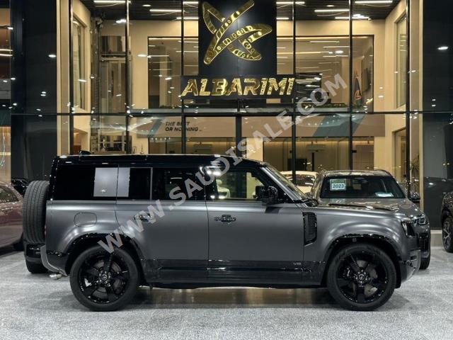 2023 لاند روفر ديفيندر