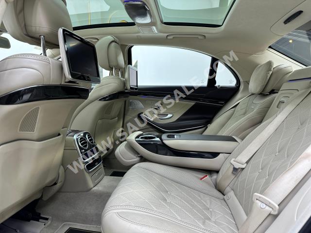 2016 مرسيدس - بنز إس 600