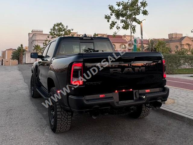 2022 دودج رام تي ار اكس