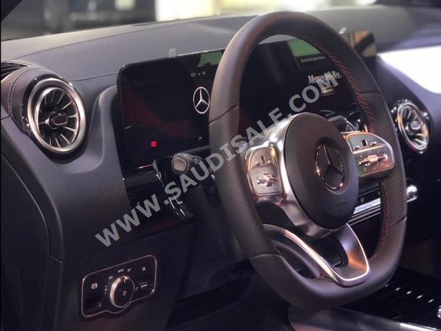 2023 مرسيدس - بنز جي إل أي 200